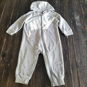Nike Hooded Coverall Full Zip Footless Size 18M